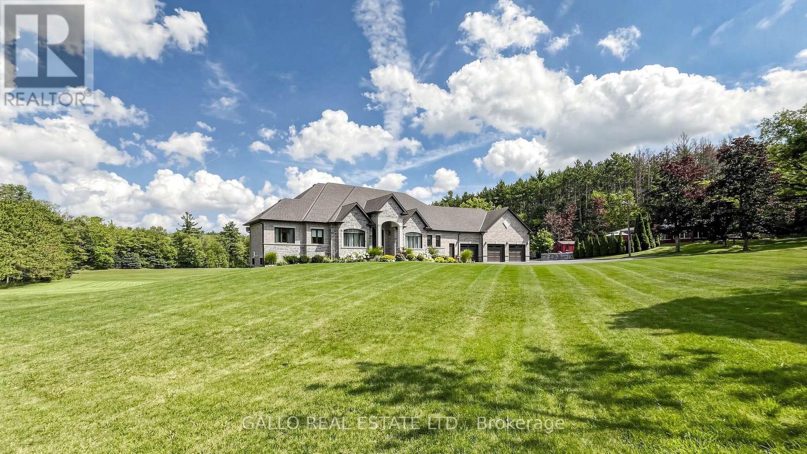 18865 Kennedy Road, East Gwillimbury, Ontario  L0G 1V0 - Photo 2 - N13779682