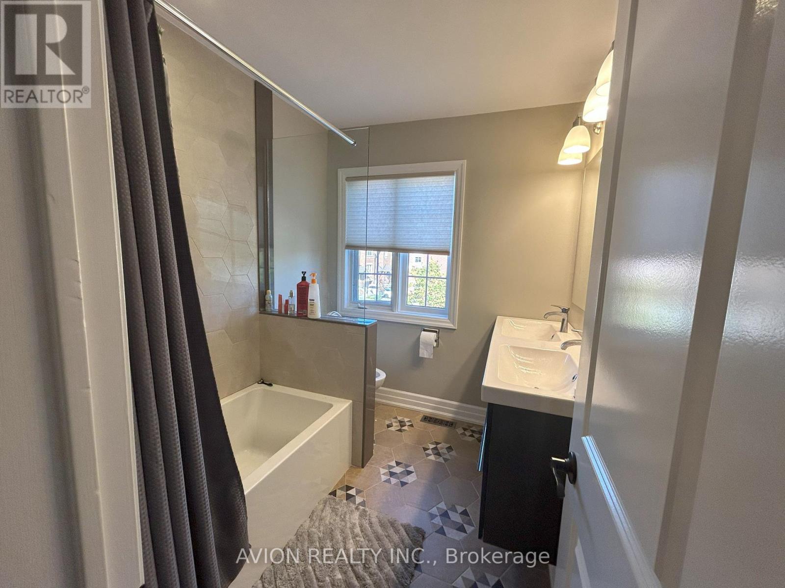 37 - 95 Weldrick Avenue, Richmond Hill, Ontario  L4C 0H6 - Photo 18 - N13779722