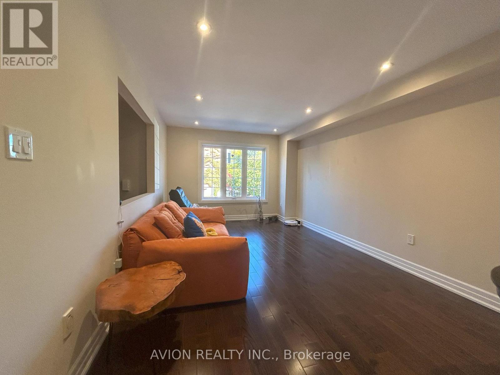 37 - 95 Weldrick Avenue, Richmond Hill, Ontario  L4C 0H6 - Photo 3 - N13779722