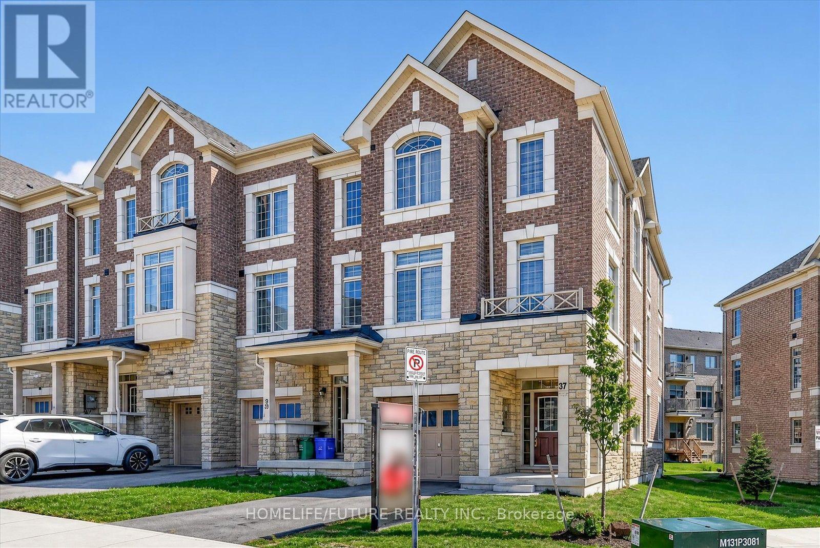 37 Andress Way, Markham, Ontario  L3S 0E9 - Photo 3 - N13779738