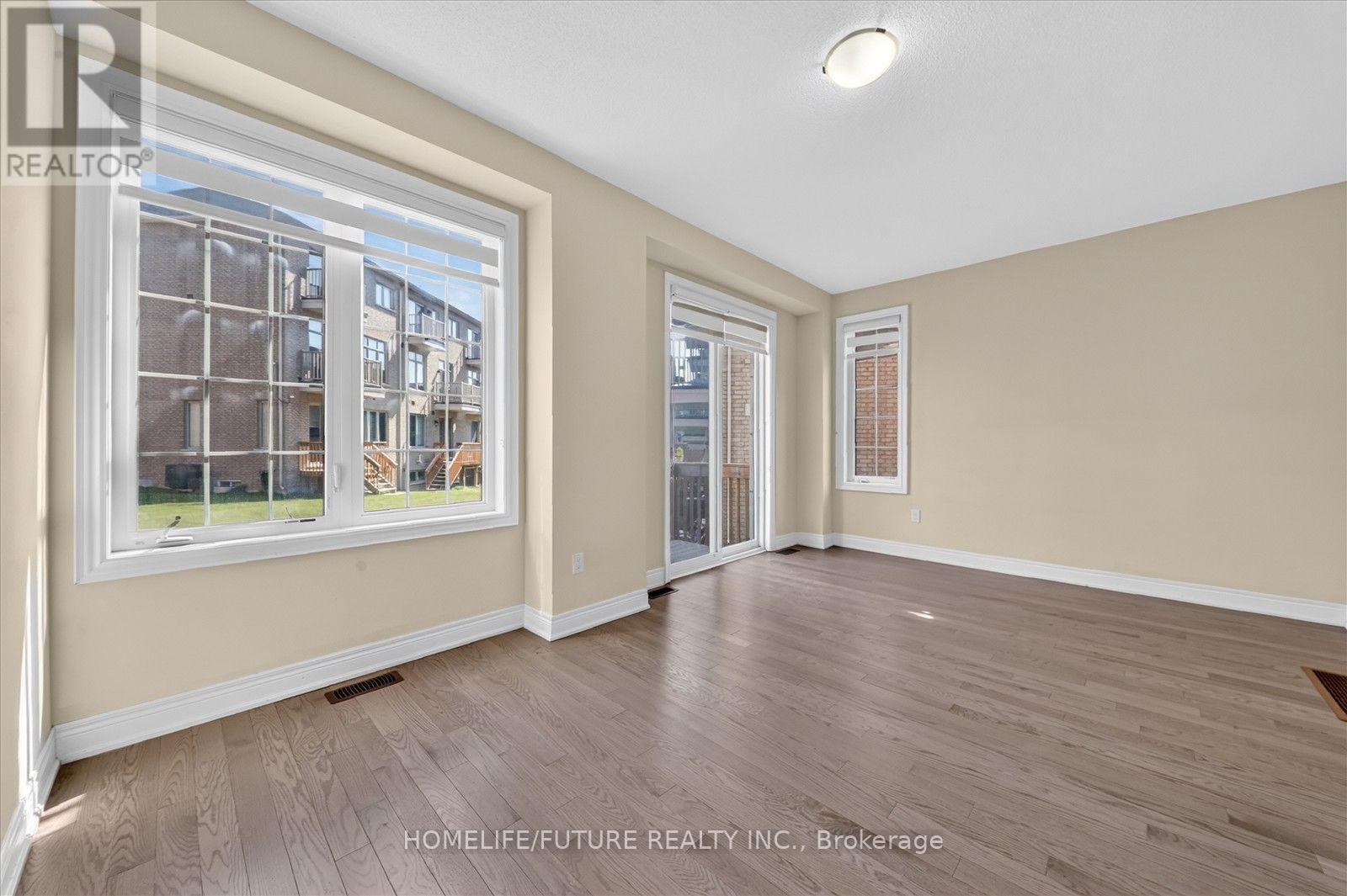 37 Andress Way, Markham, Ontario  L3S 0E9 - Photo 8 - N13779738