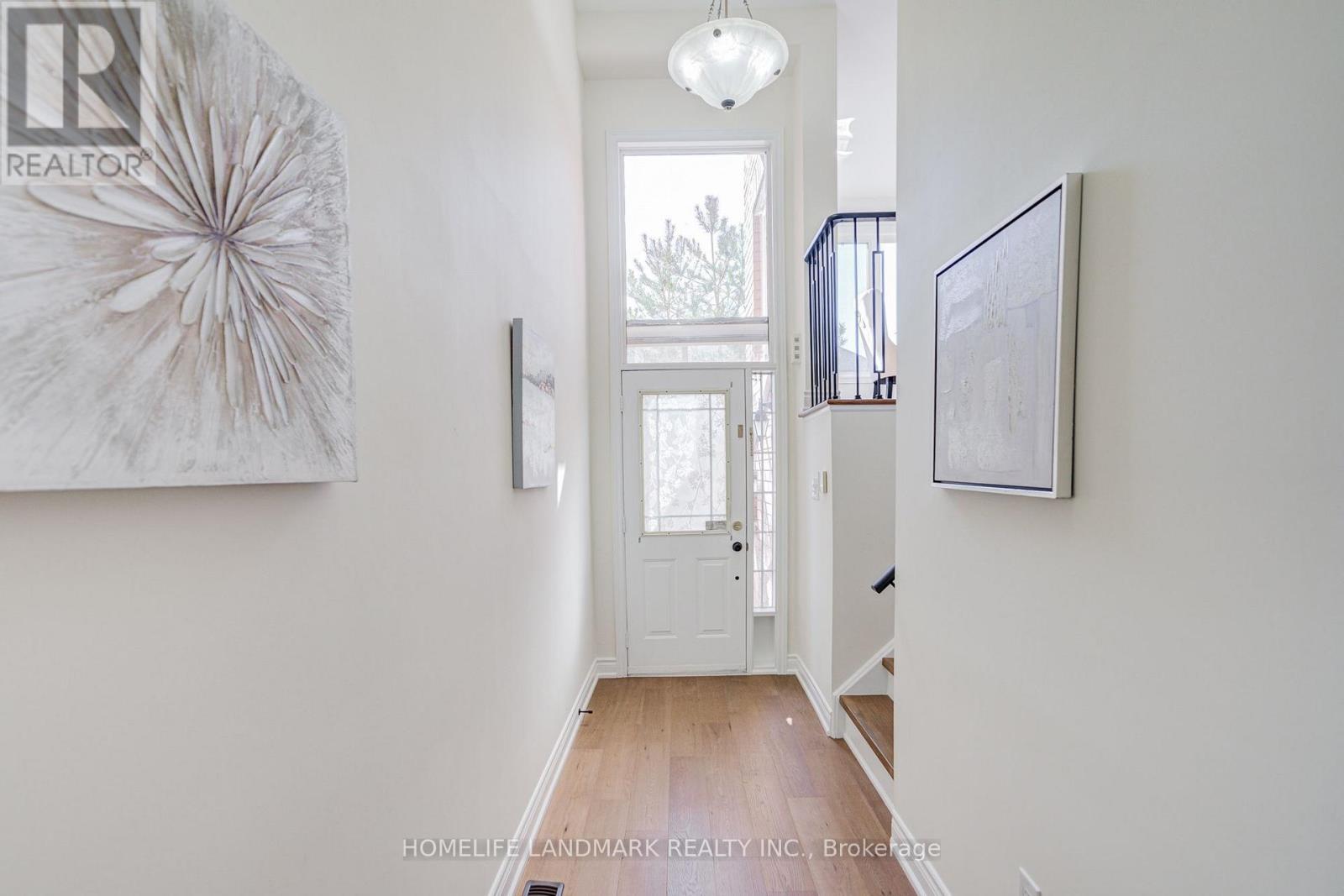 178 Leitchcroft Crescent, Markham, Ontario  L3T 7T5 - Photo 4 - N13779796