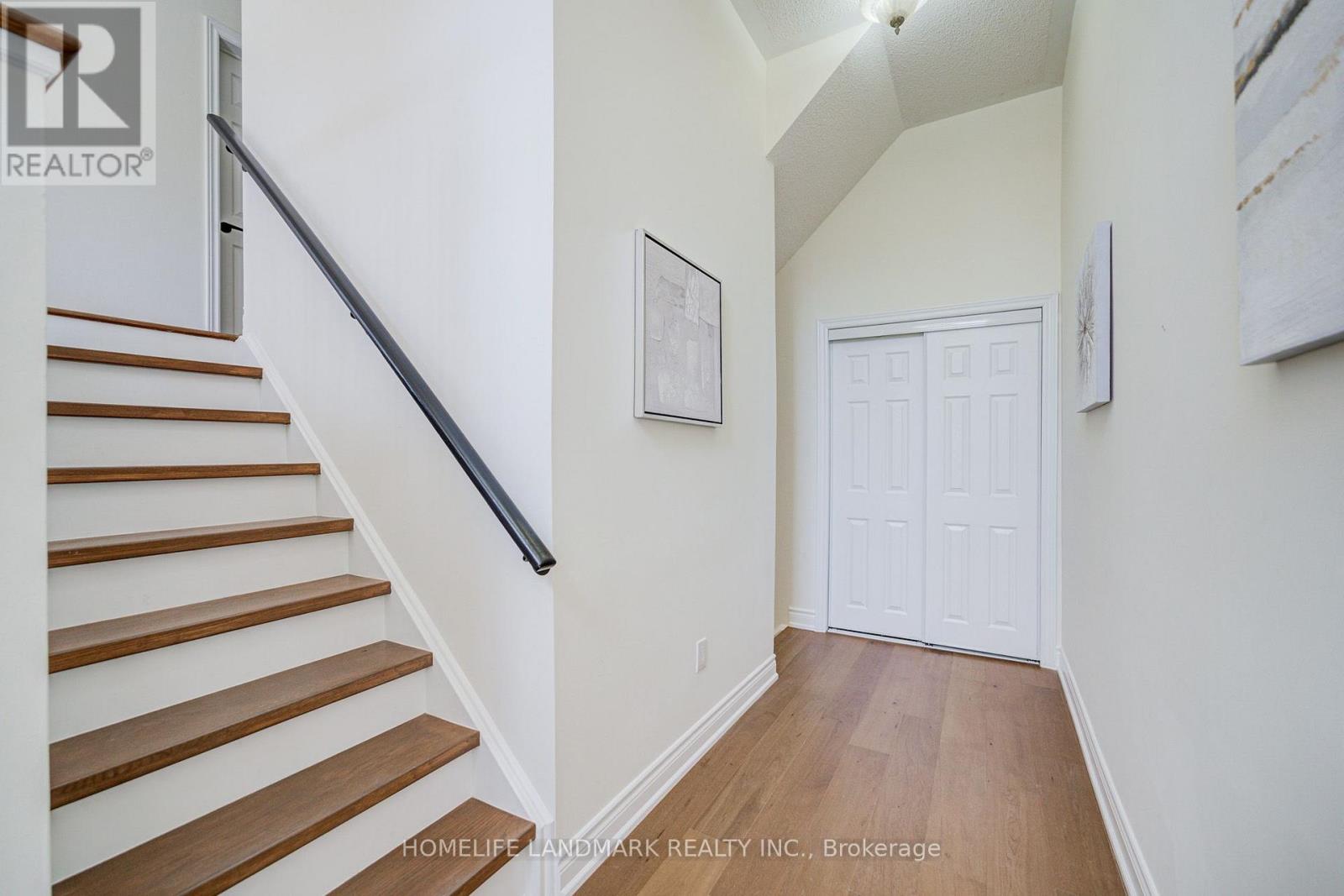 178 Leitchcroft Crescent, Markham, Ontario  L3T 7T5 - Photo 6 - N13779796