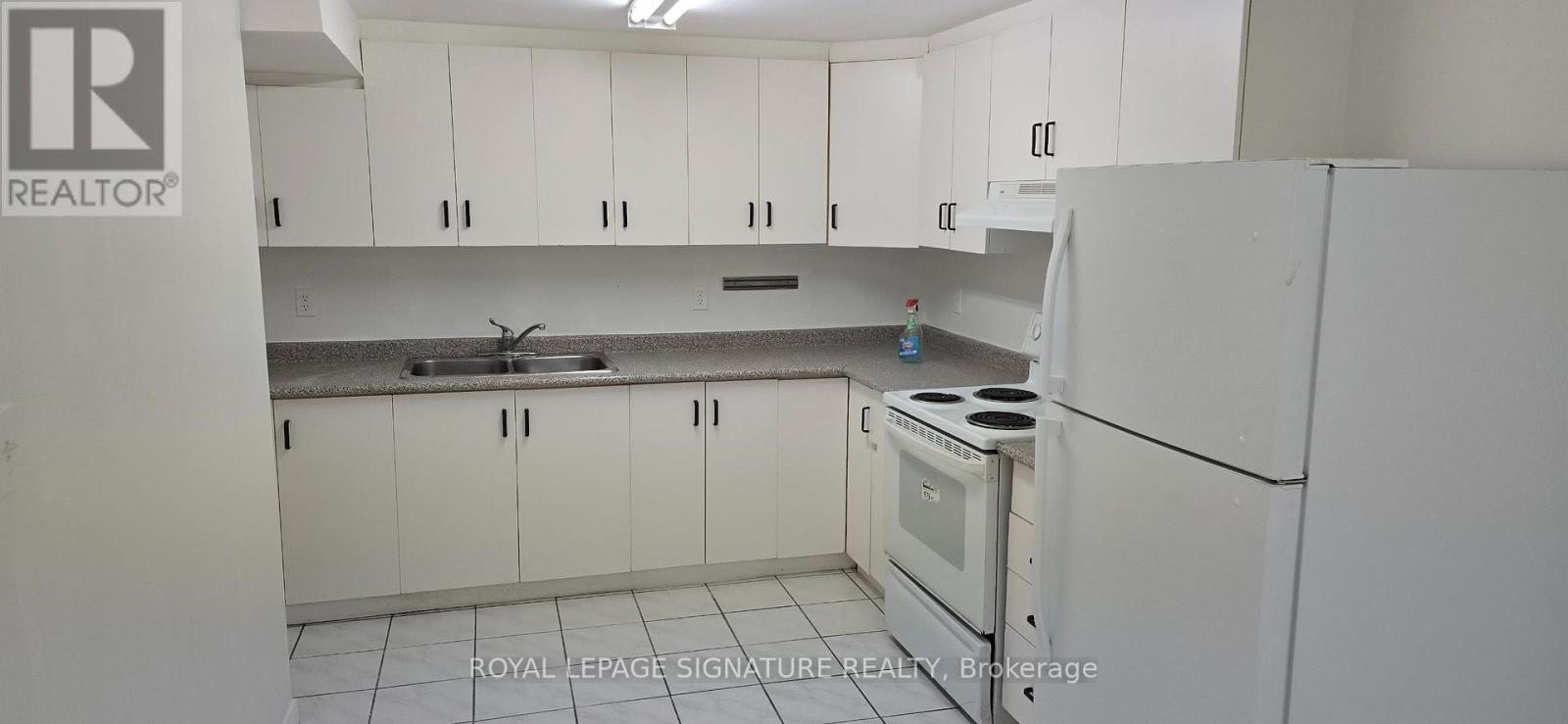 Bsmt - 2 Viewmark Drive, Richmond Hill, Ontario  L4S 1C9 - Photo 4 - N13779892