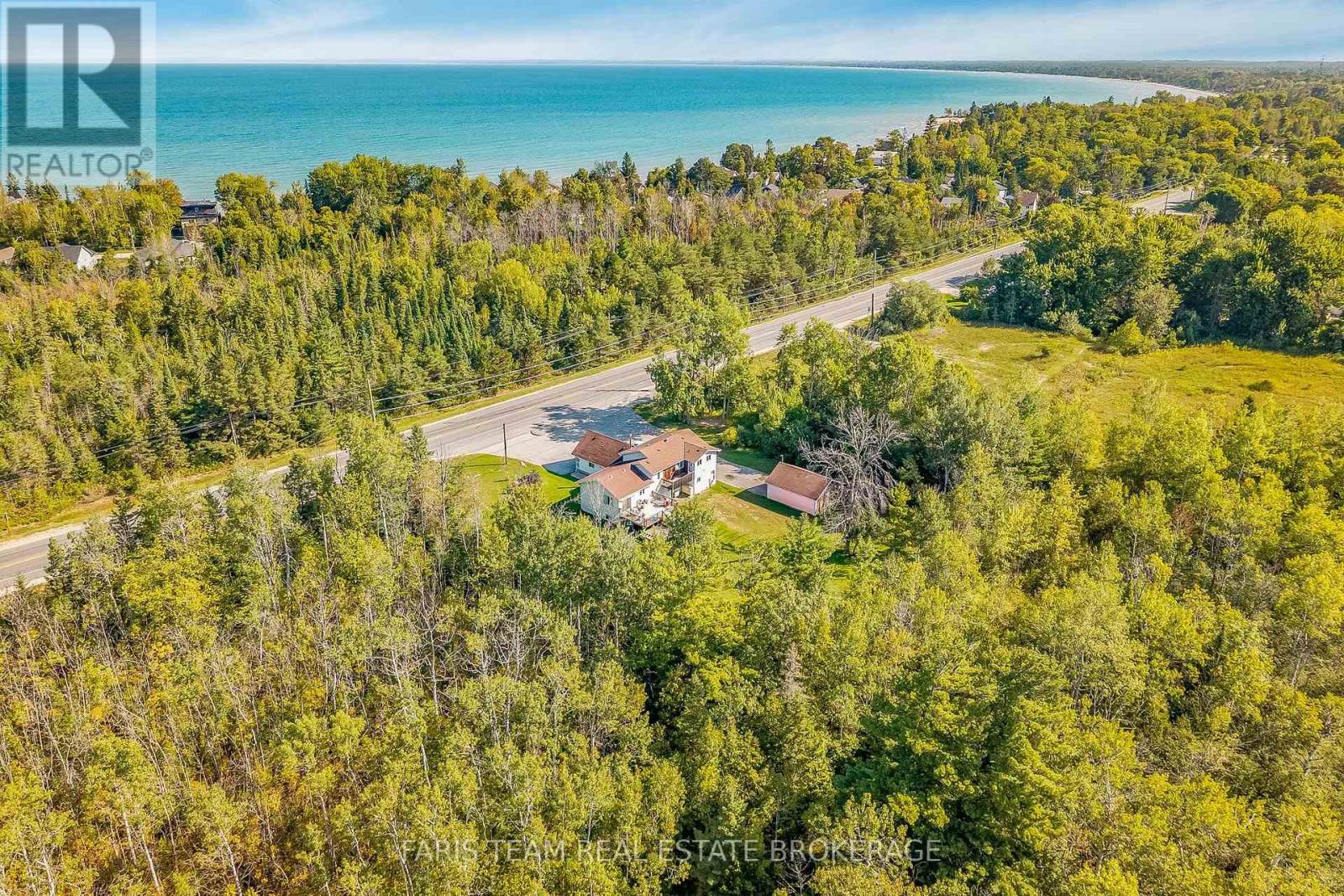 8801 Beachwood Road, Wasaga Beach, Ontario  L9Z 2G5 - Photo 14 - S13779680