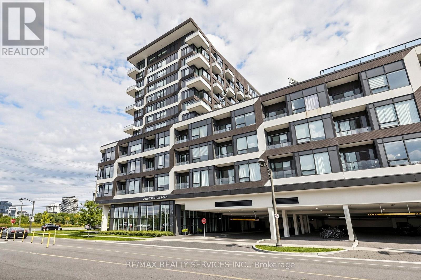 511 - 2489 Taunton Road, Oakville, Ontario  L6H 3R9 - Photo 2 - W13779608