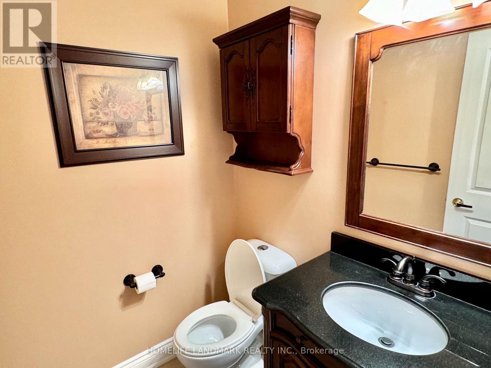 1049 Wetherby Lane E, Mississauga, Ontario  L4W 4R9 - Photo 9 - W13779704