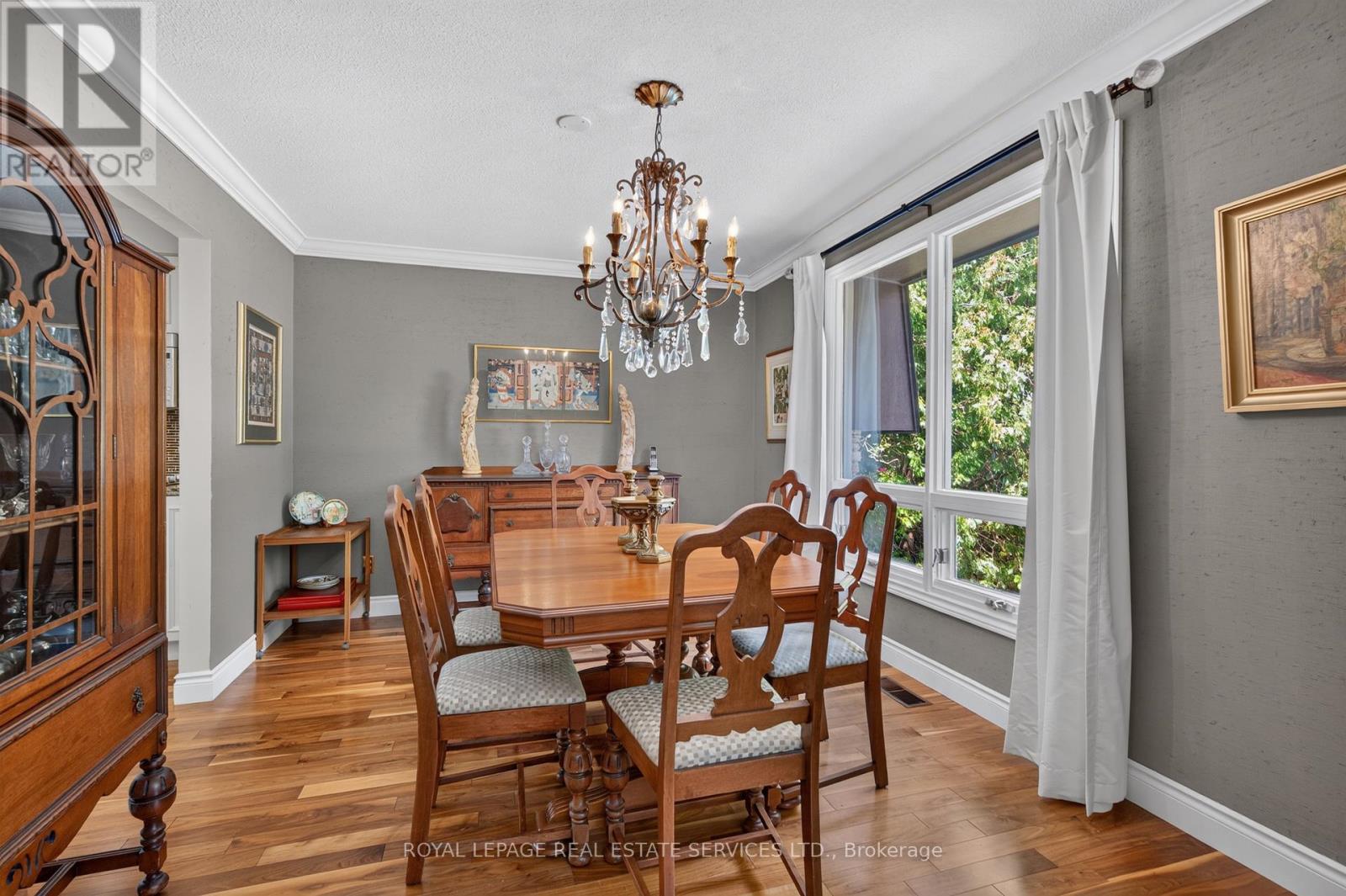 247 Spring Garden Road, Oakville, Ontario  L6L 5H5 - Photo 14 - W13779870