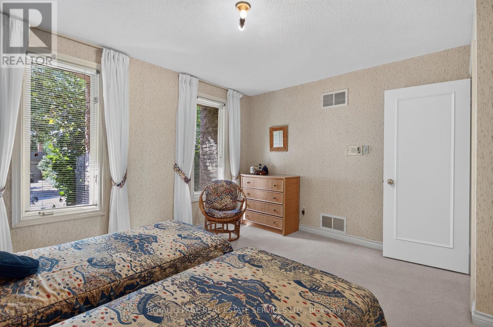 247 Spring Garden Road, Oakville, Ontario  L6L 5H5 - Photo 24 - W13779870