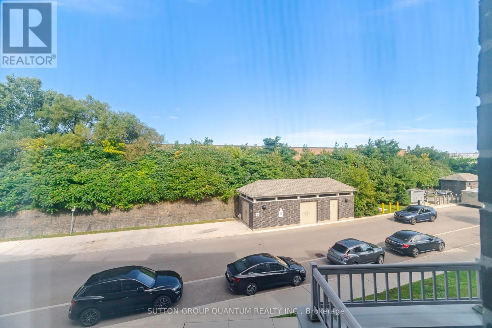 5 - 145 Long Branch Avenue Nw, Toronto, Ontario  M8W 0A9 - Photo 16 - W13779878