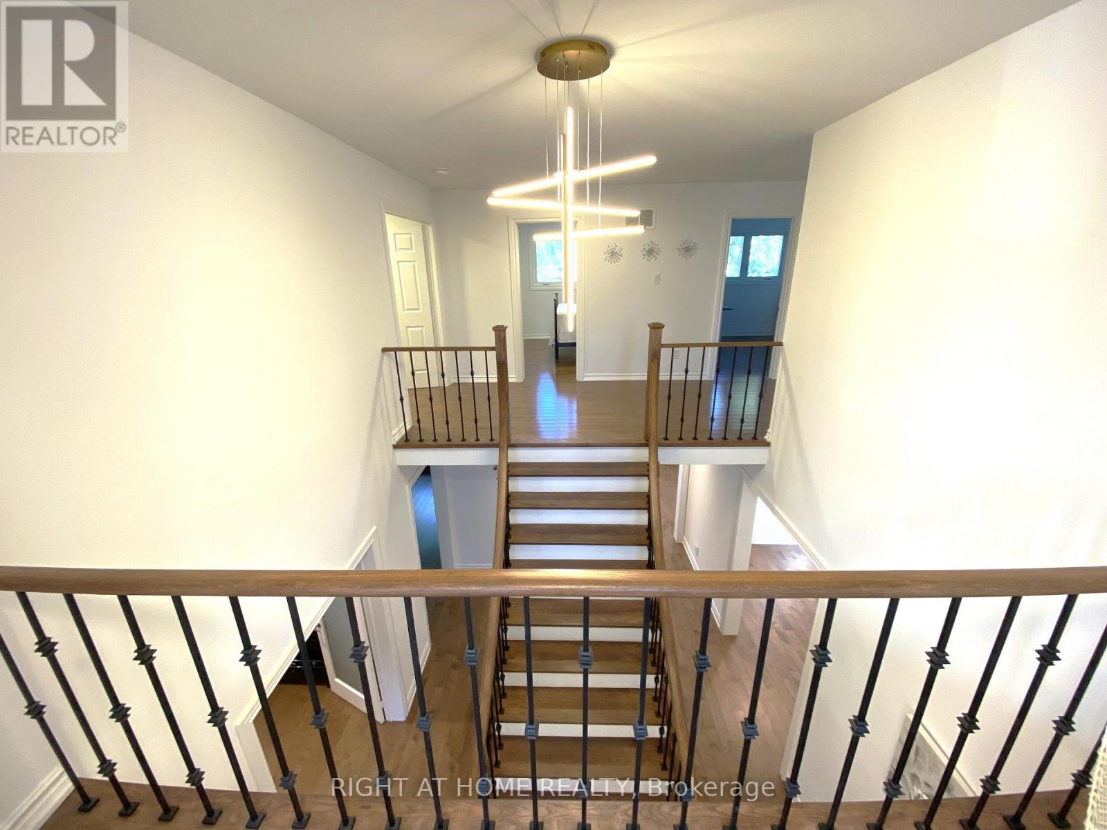 4 Kirkland Court, Richmond Hill, Ontario  L4C 9H3 - Photo 20 - N13758132