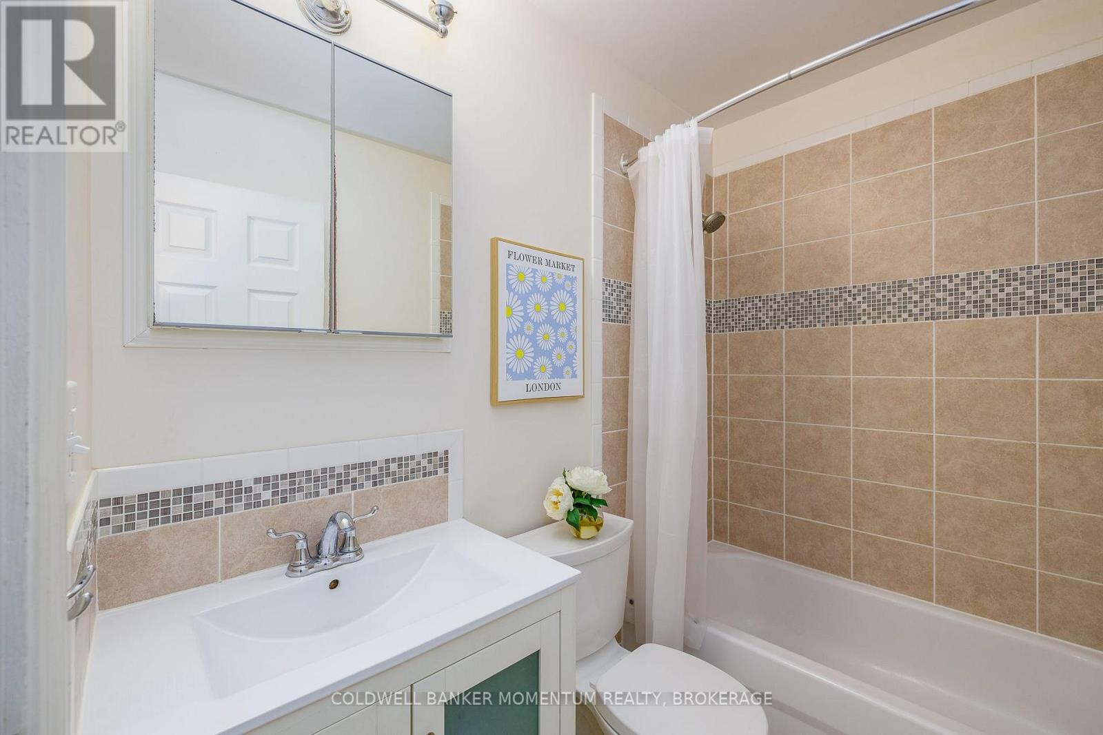 13 Princess Street, St. Catharines (E. Chester), Ontario L2P 2P8 - Photo 8 - X13757154