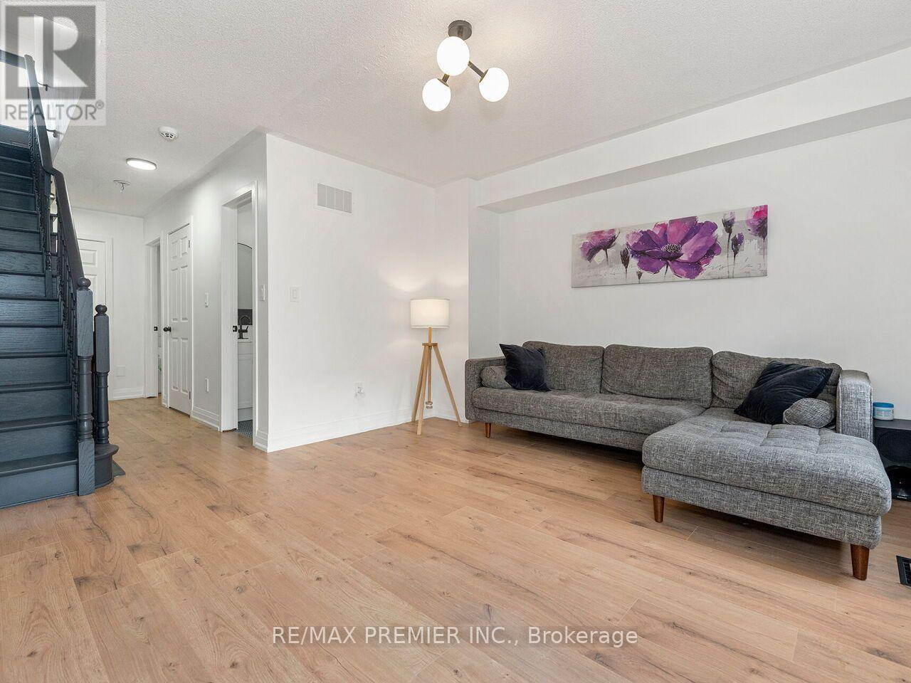 48 Odoardo Di Santo Circle, Toronto, Ontario  M3L 0E7 - Photo 21 - W13779152