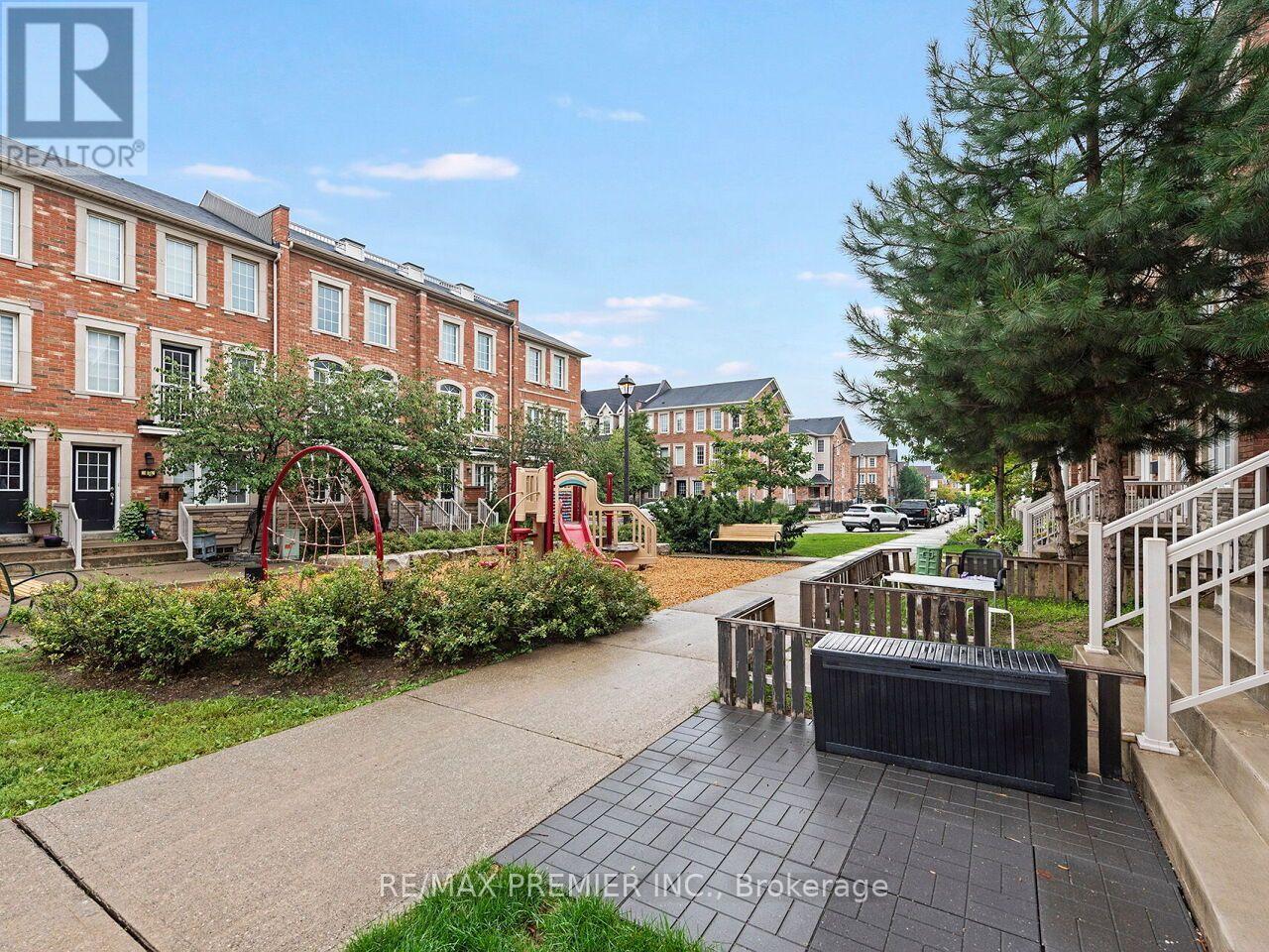 48 Odoardo Di Santo Circle, Toronto, Ontario  M3L 0E7 - Photo 47 - W13779152