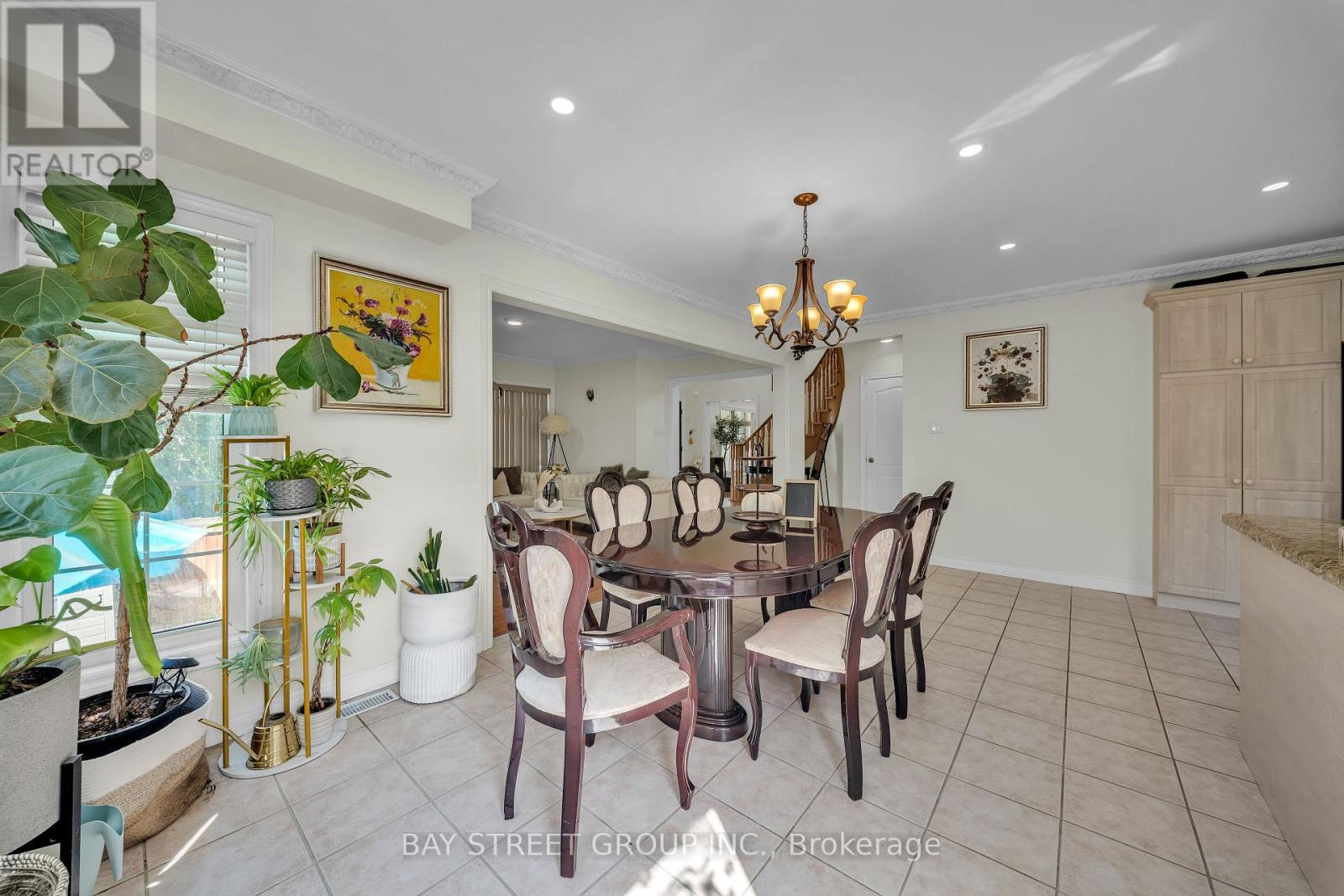 384 Spruce Grove Crescent, Newmarket, Ontario L3X 2X3 - Photo 6 - N13605090