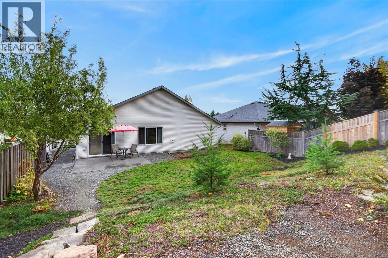 2729 Kendal Ave, Cumberland, British Columbia  V0R 1S0 - Photo 31 - 1049535