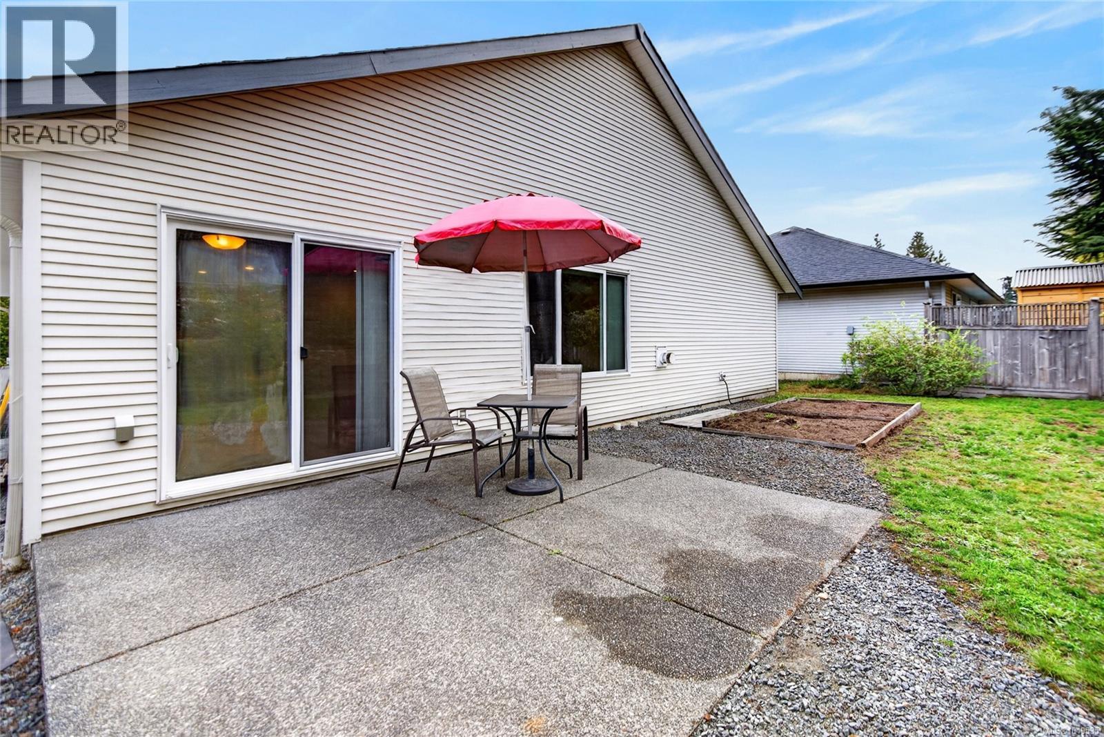 2729 Kendal Ave, Cumberland, British Columbia  V0R 1S0 - Photo 37 - 1049535