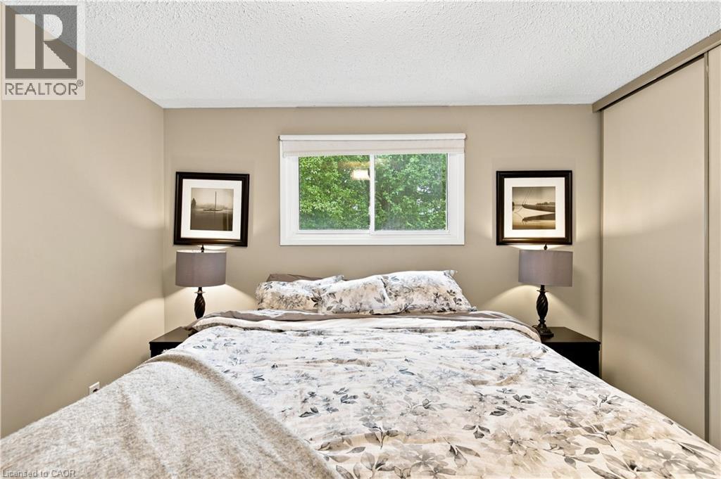 447 Drummerhill Crescent, Waterloo, Ontario  N2T 1G3 - Photo 28 - 40860020