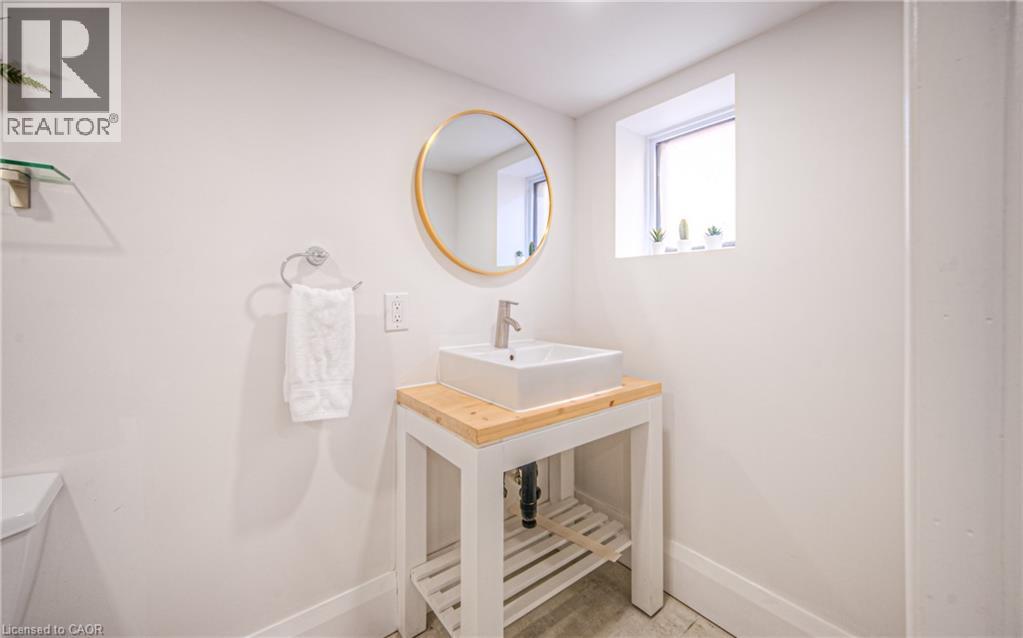 39 N Cameron Street N Unit# 1, Kitchener, Ontario  N2H 3A2 - Photo 39 - 40862576