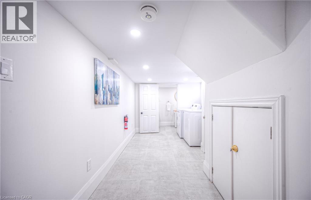 39 N Cameron Street N Unit# 1, Kitchener, Ontario  N2H 3A2 - Photo 37 - 40862576