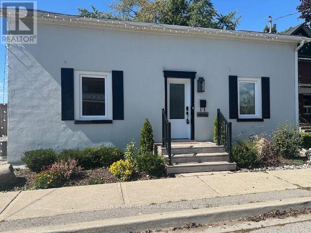 1612 DUFFERIN STREET, Whitby, Ontario