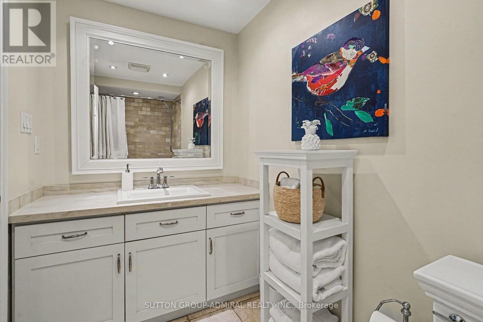 1230 Cornerbrook Place, Mississauga, Ontario  L5C 3J4 - Photo 26 - W13727844