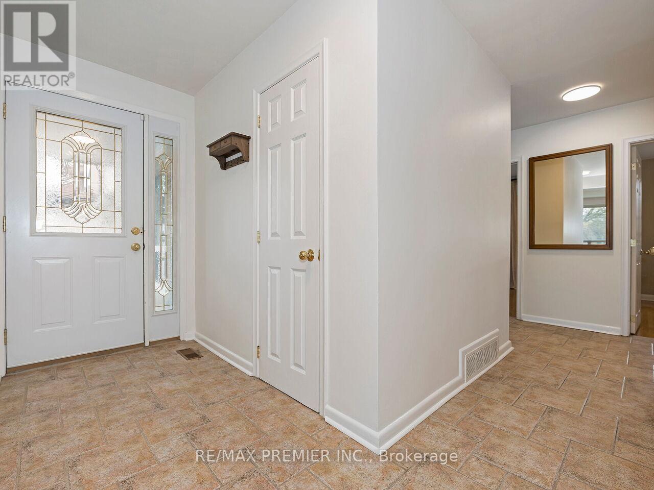 108 Thistle Down Boulevard, Toronto, Ontario  M9V 1J6 - Photo 2 - W13779118