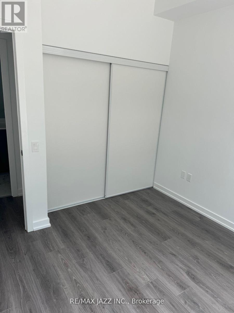 334 - 7 Golden Lion Heights, Toronto (Newtonbrook East), Ontario  M2M 0C1 - Photo 5 - C13780032