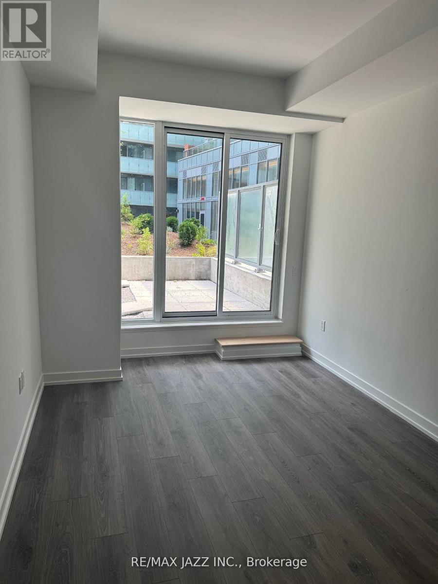 334 - 7 GOLDEN LION HEIGHTS