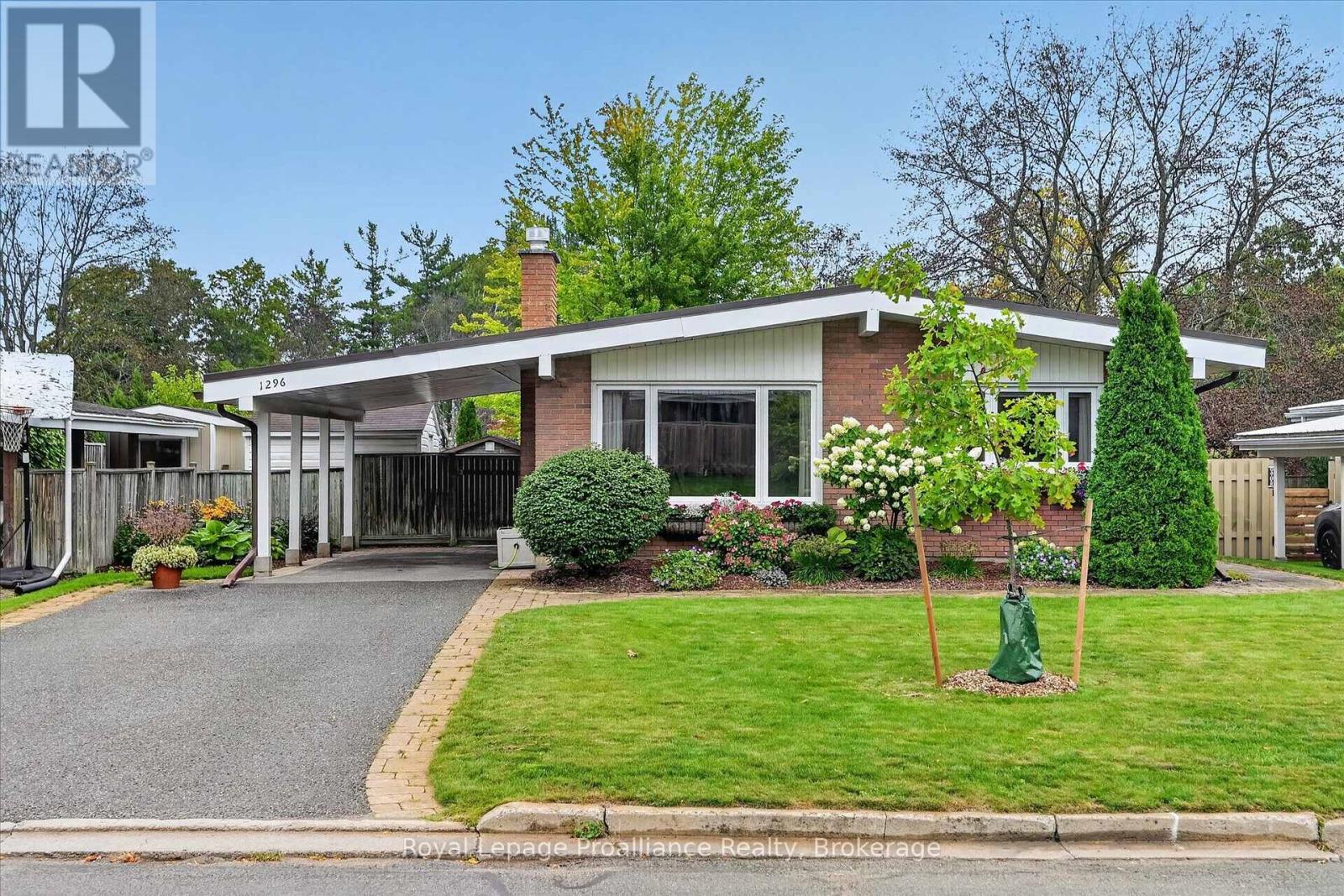 1296 HUDSON STREET, Peterborough, Ontario