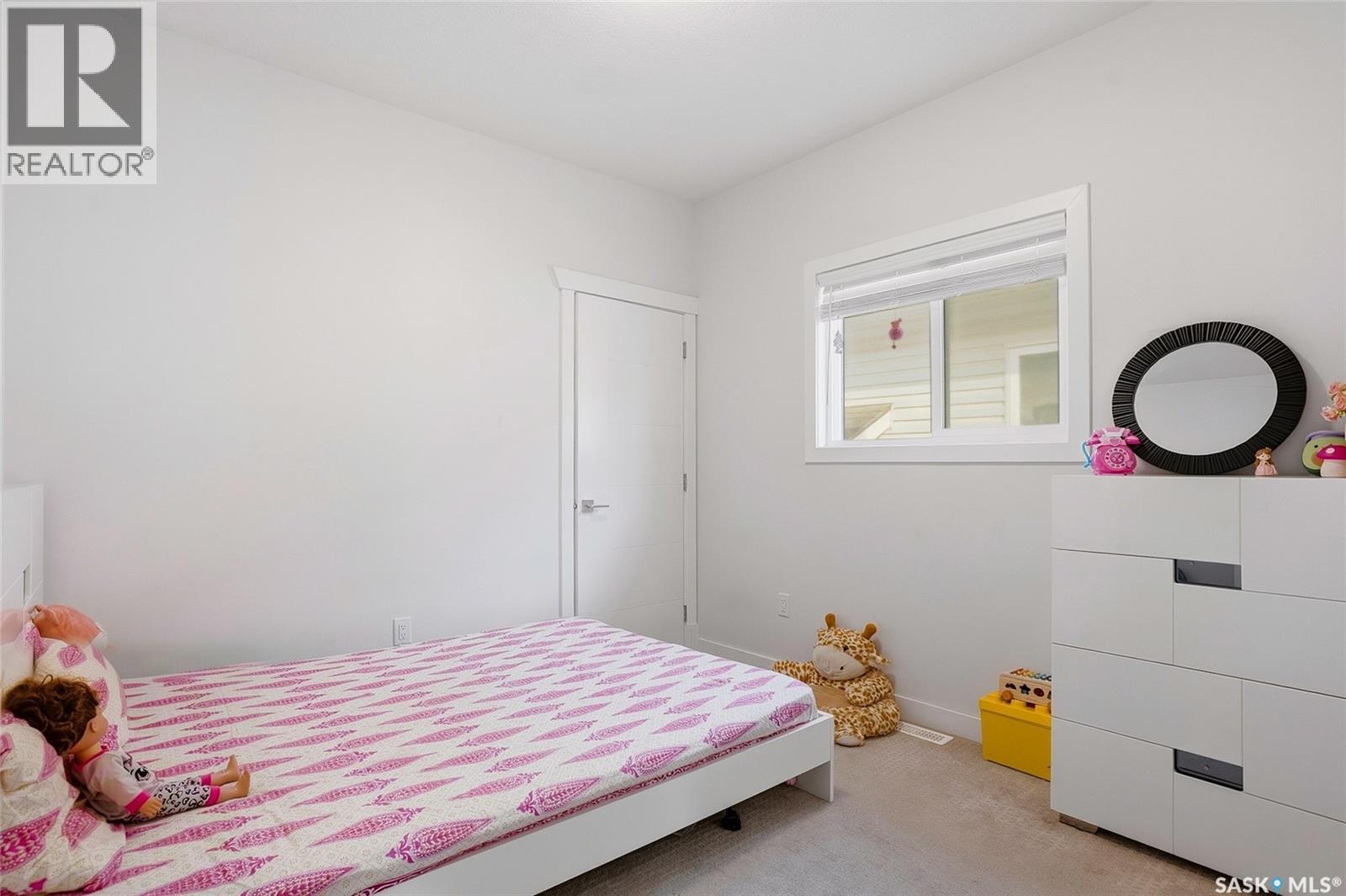 327 Mcarthur Crescent, Saskatoon, Saskatchewan  S7L 6X2 - Photo 15 - SK048383
