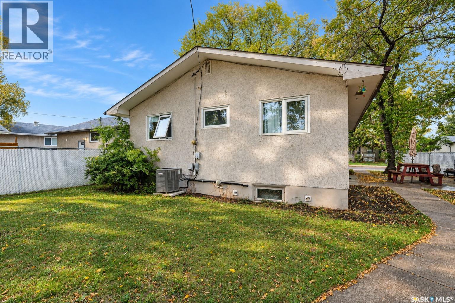 1399 6th Street E, Prince Albert, Saskatchewan  S6V 0R1 - Photo 31 - SK048324