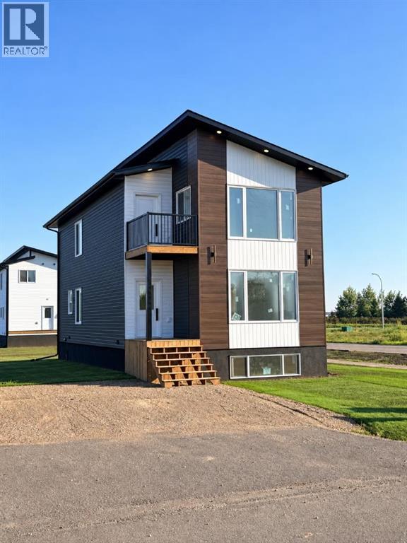 10302 105 Ave, La Crete, Alberta  T0H 2H0 - Photo 7 - A2344790