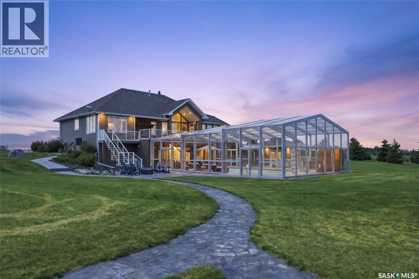 Luxury Vibank Acreage - 13.95 Acres., Vibank, Saskatchewan  S0G 4Y0 - Photo 70 - SK044809