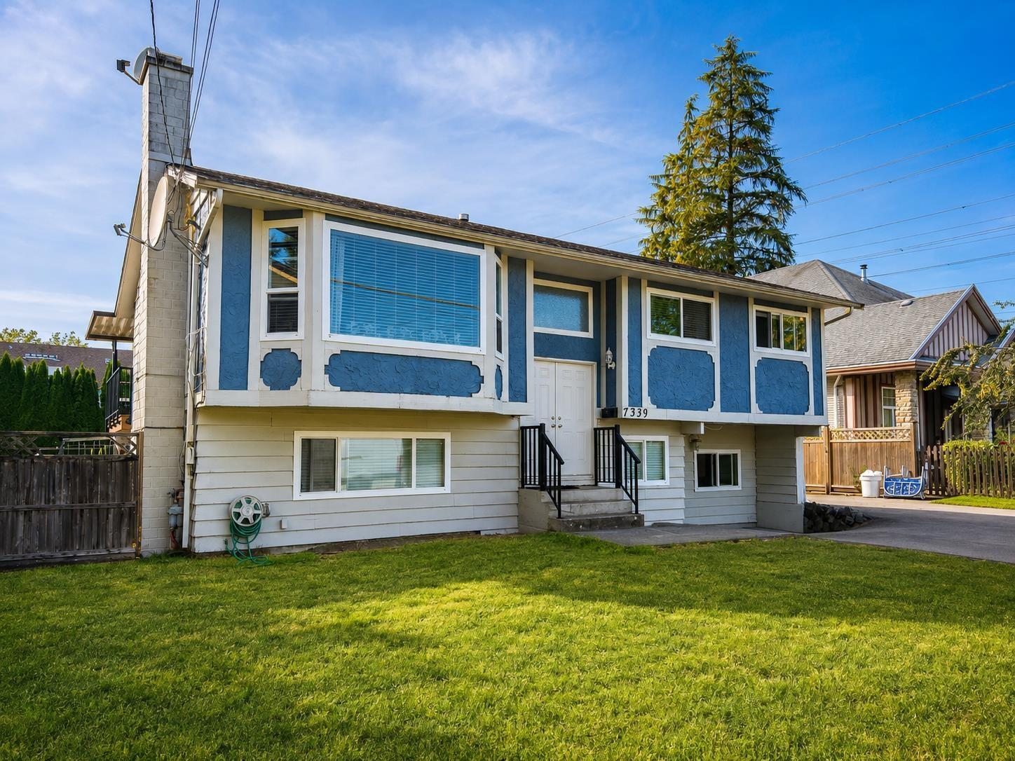7339 122a Street, Surrey, British Columbia  V3W 3T2 - Photo 4 - R3161859