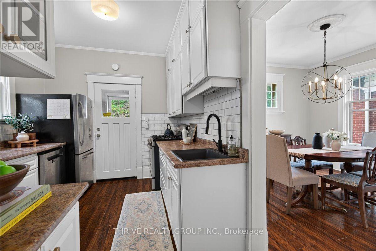 251 Ridout Street S, London South, Ontario  N6C 3Y5 - Photo 16 - X13779950