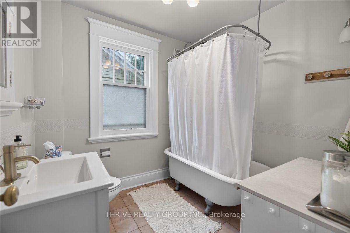 251 Ridout Street S, London South, Ontario  N6C 3Y5 - Photo 23 - X13779950