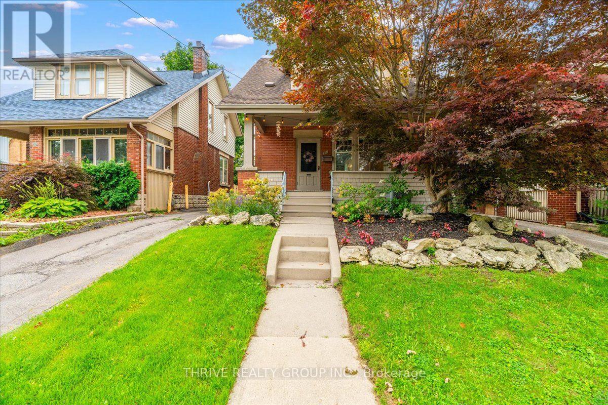 251 Ridout Street S, London South, Ontario  N6C 3Y5 - Photo 3 - X13779950
