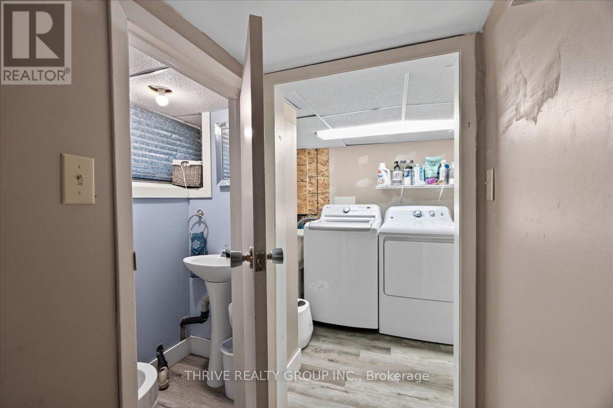 251 Ridout Street S, London South, Ontario  N6C 3Y5 - Photo 33 - X13779950