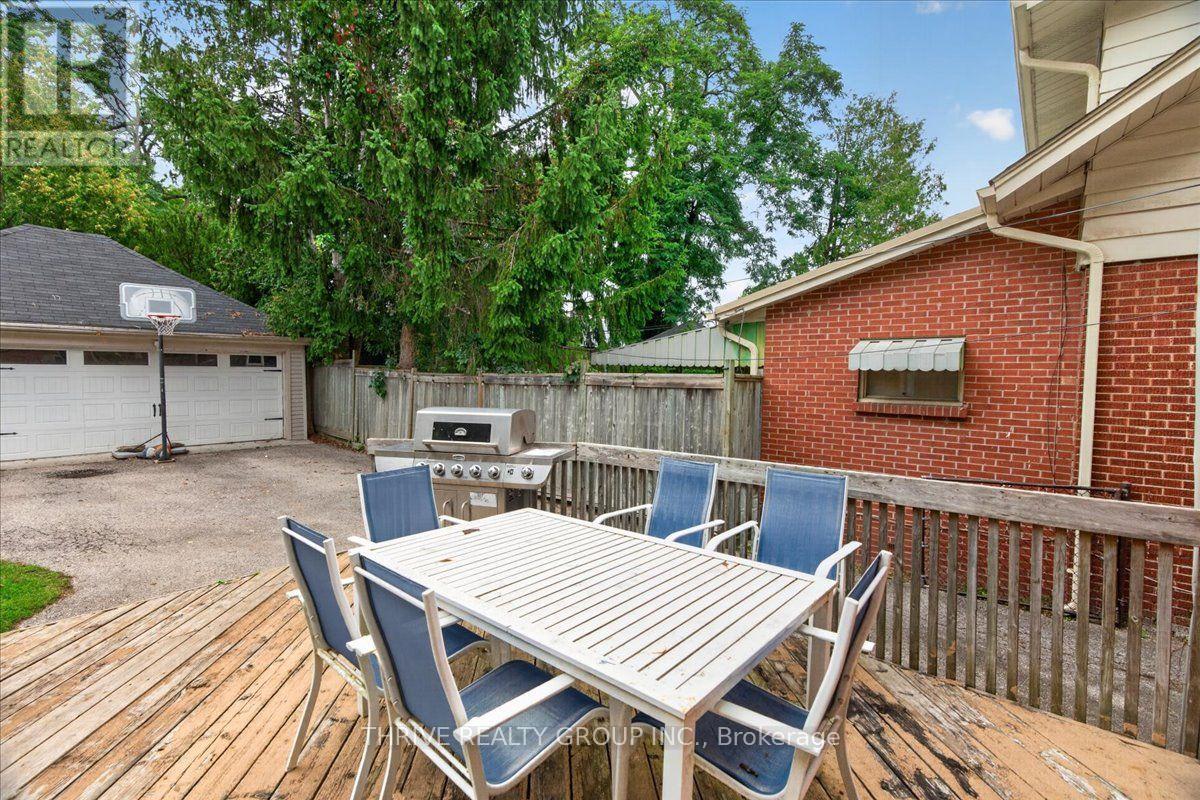 251 Ridout Street S, London South, Ontario  N6C 3Y5 - Photo 40 - X13779950