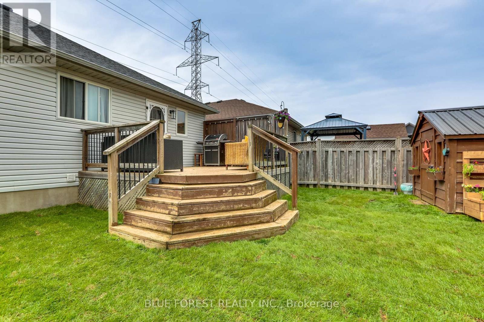 3 Meadowvale Drive, St. Thomas, Ontario  N5P 4P1 - Photo 27 - X13780026