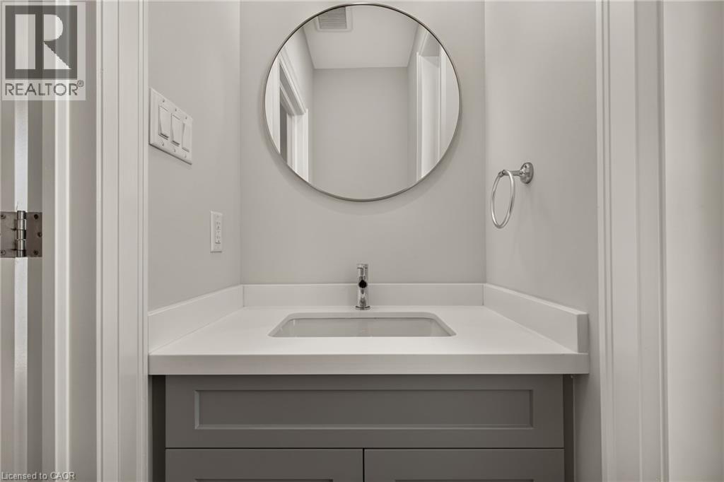 118 Springvalley Crescent Unit# 118, Hamilton, Ontario  L9C 0E4 - Photo 22 - 40862395