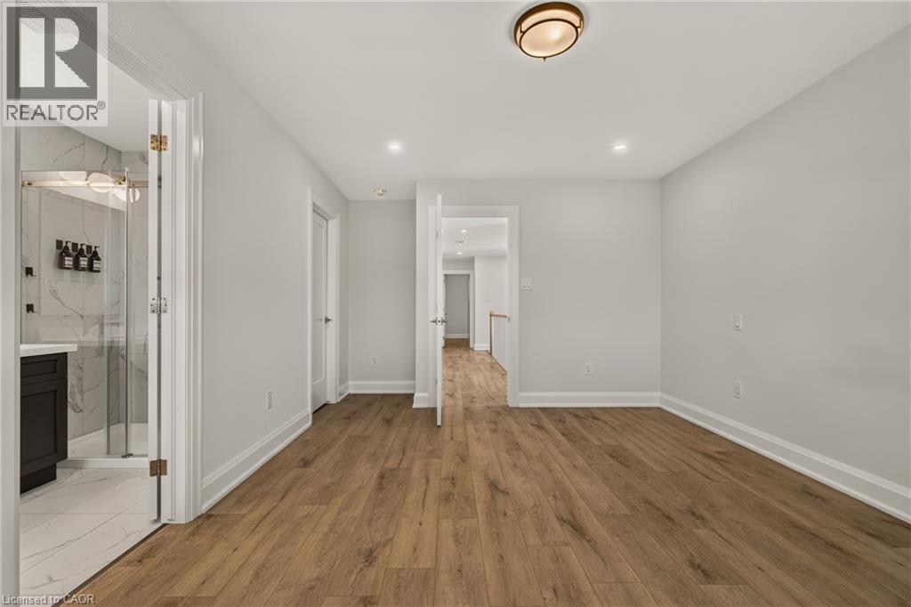 118 Springvalley Crescent Unit# 118, Hamilton, Ontario  L9C 0E4 - Photo 29 - 40862395