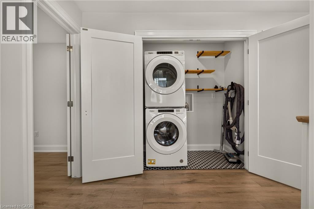 118 Springvalley Crescent Unit# 118, Hamilton, Ontario  L9C 0E4 - Photo 36 - 40862395