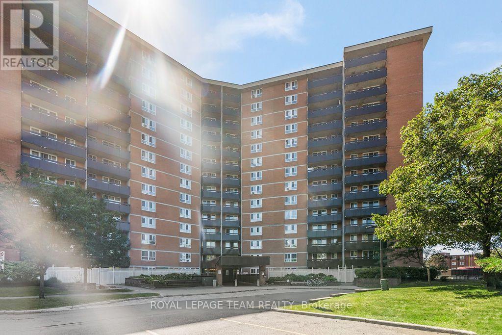 1112 - 2000 Jasmine Crescent, Ottawa, Ontario  K1J 8K4 - Photo 2 - X13779914