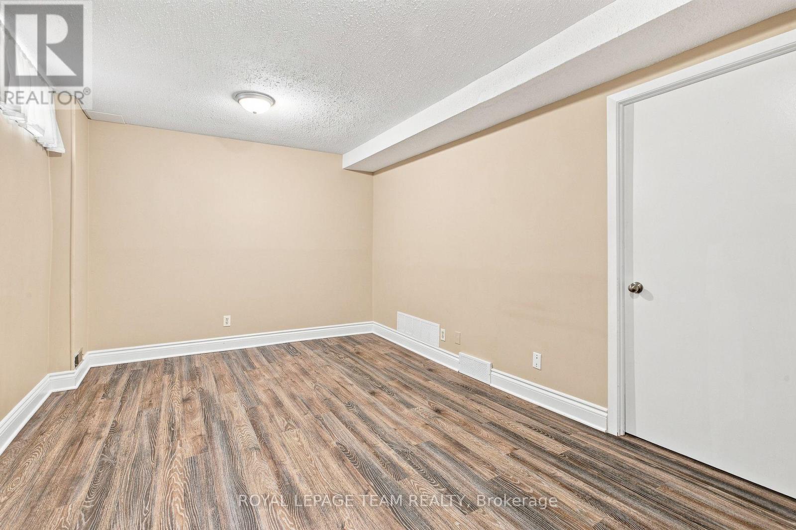 3e Vanessa Terrace, Ottawa, Ontario  K2J 1Y3 - Photo 30 - X13780024
