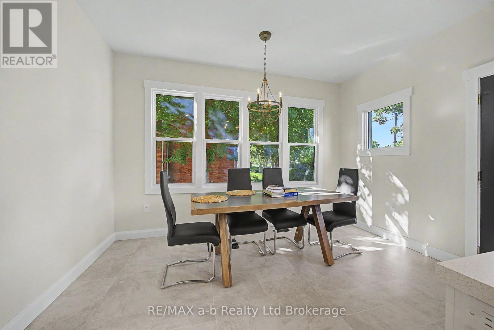 641 Main Street N, Norwich, Ontario  N0J 1C0 - Photo 10 - X13780004