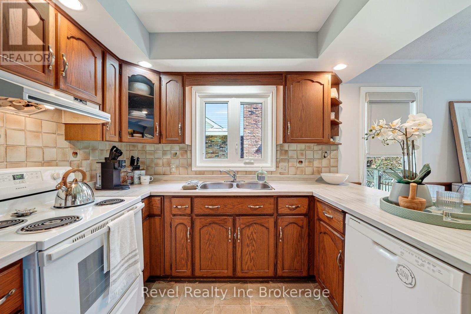 830 Berkshire Drive, Woodstock, Ontario N4S 8R5 - Photo 23 - X13780092