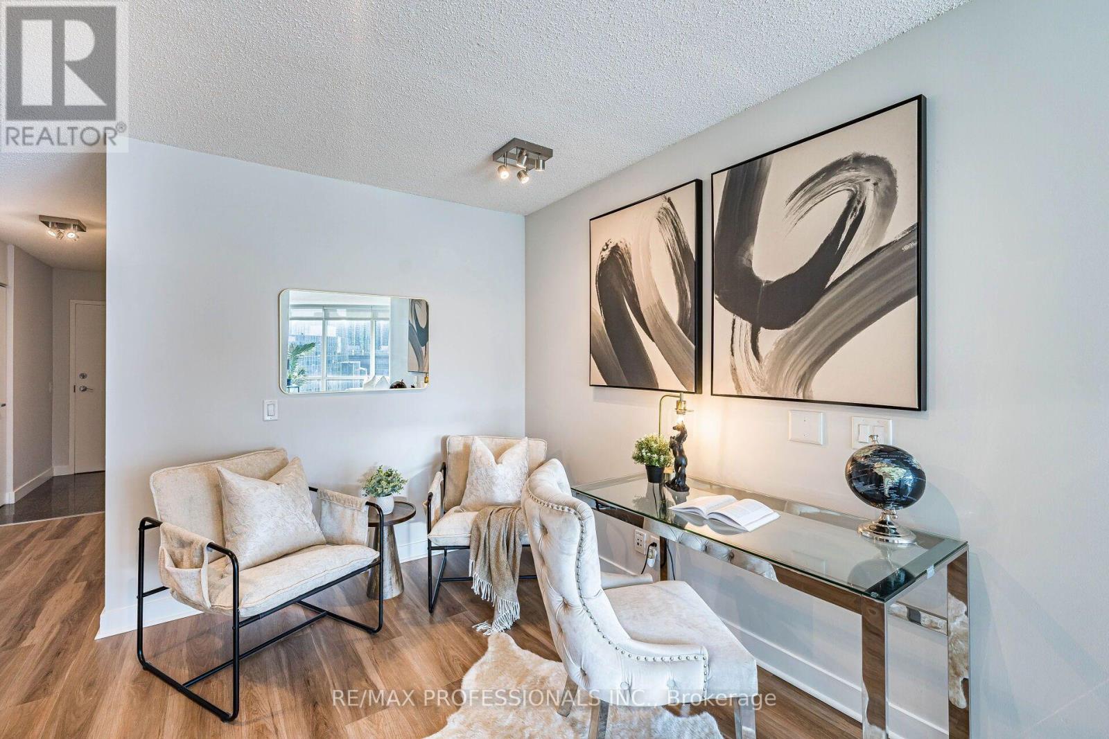 1803 - 361 Front Street W, Toronto, Ontario  M5V 3R5 - Photo 3 - C13779962