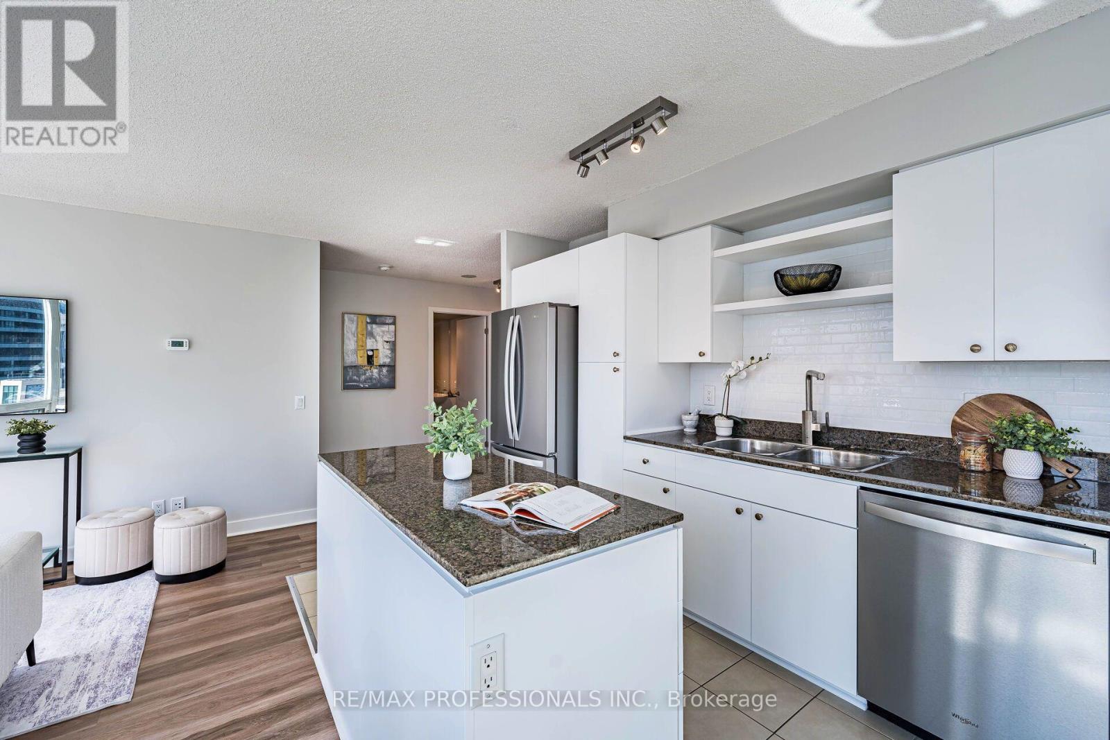 1803 - 361 Front Street W, Toronto, Ontario  M5V 3R5 - Photo 6 - C13779962